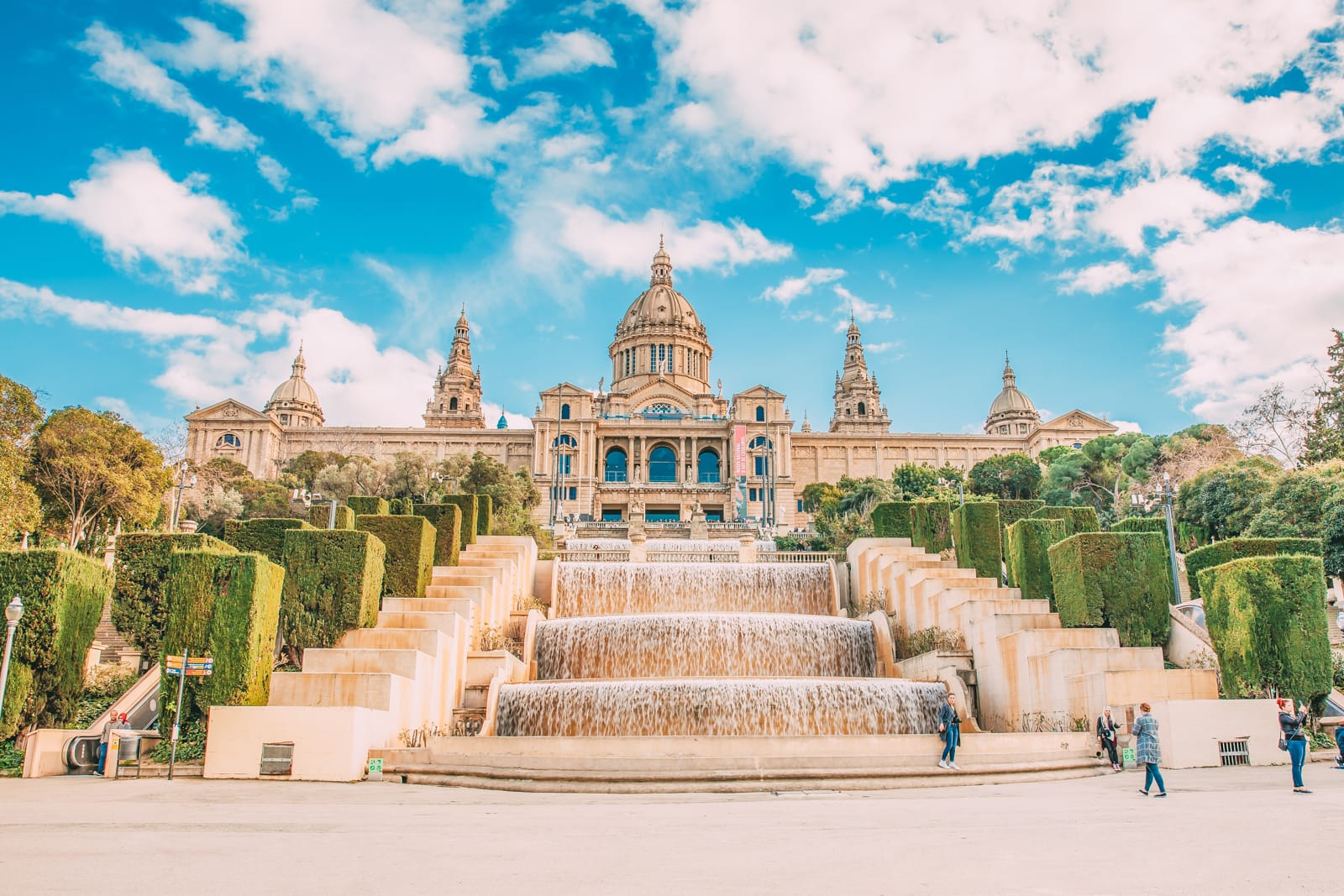 25 Best Things To Do In Barcelona, Spain (5)